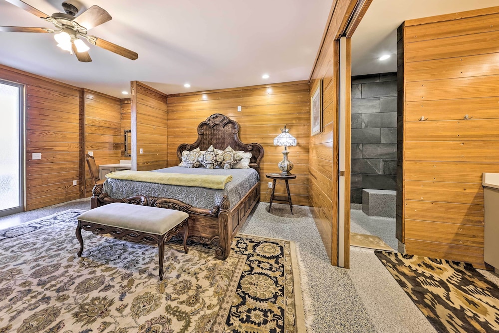 'the Vista' Retreat 30 Mi to Kansas City! - Property Image 42