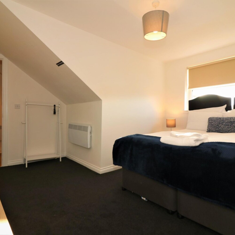 No 11 Bonnet Road - 2 Bed