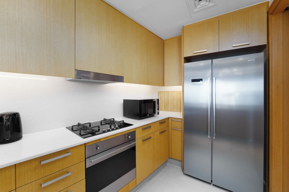 Maison Privee - Ultimate Living with Front-Row Views of Burj Khalifa & Dubai Fountains
