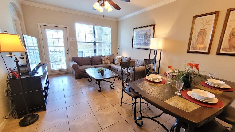 BP835CP 4 Bedroom Condo in Bella Piazza 4 Condo