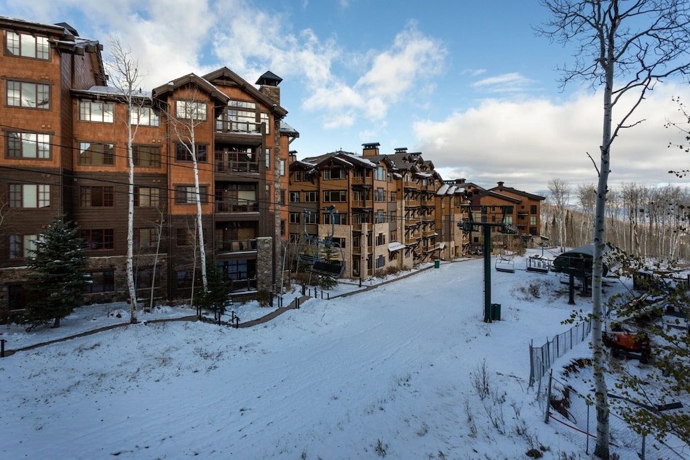 Shooting Star Lodge at Deer Valley Resort - Three Bedroom Residence #206 3 Condo