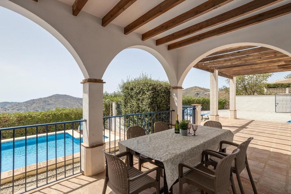 Competa Dream Villa With 7 Bedrooms