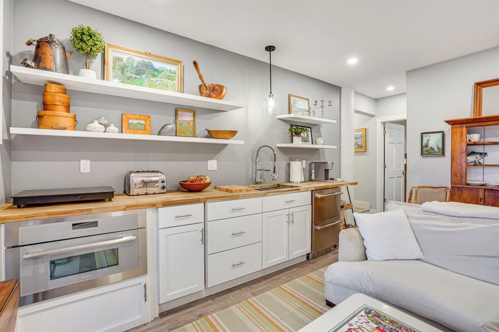 Airstream & Ocean View: Unique Gloucester Getaway