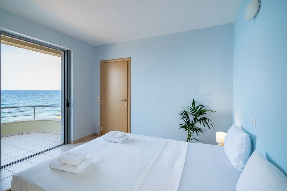 Aggeliki House by The Sea