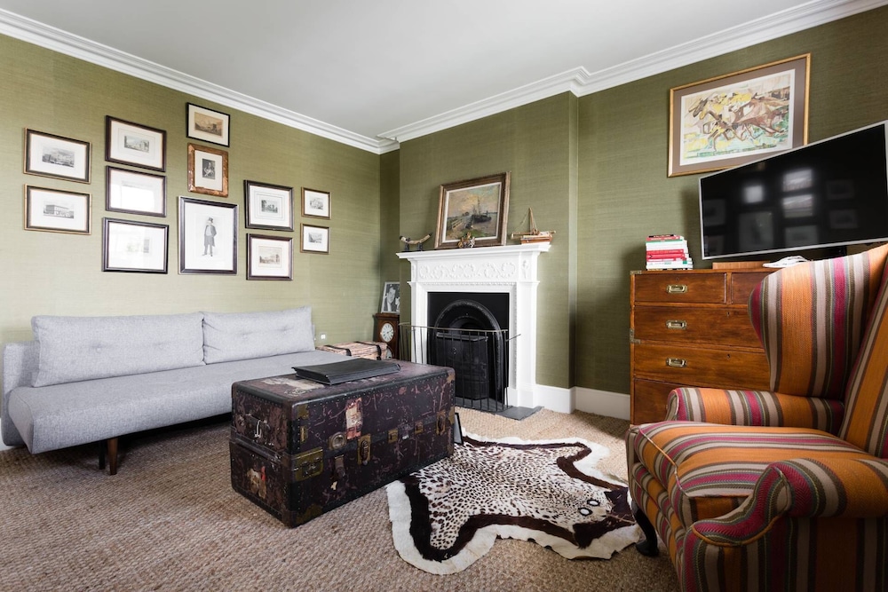 Brunswick Gardens II by Onefinestay
