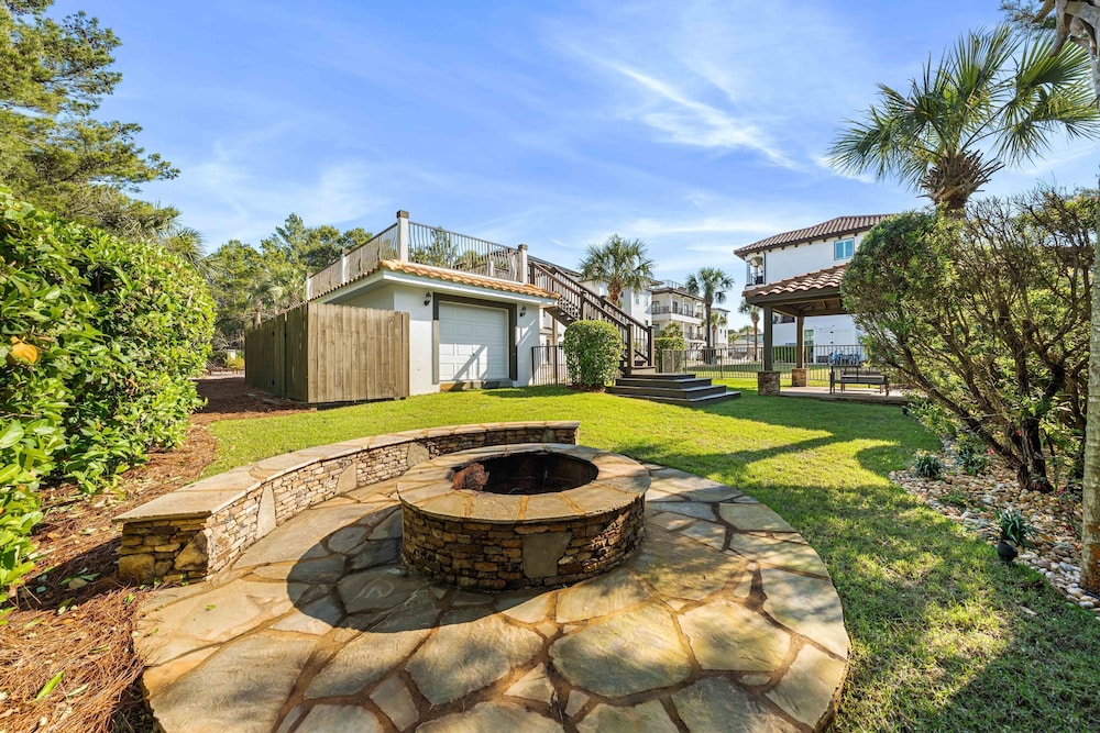 Modern Stay Near 30A w Pool Balcony Golf Cart Rental 30A Sunset Cove