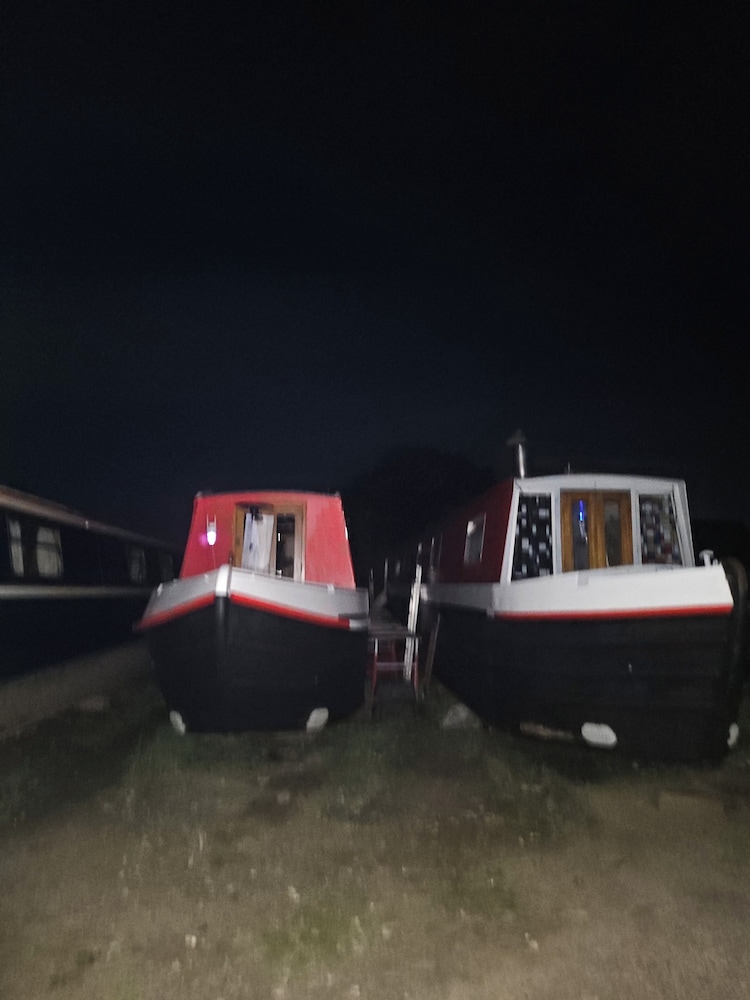 Komet canal boat company limited