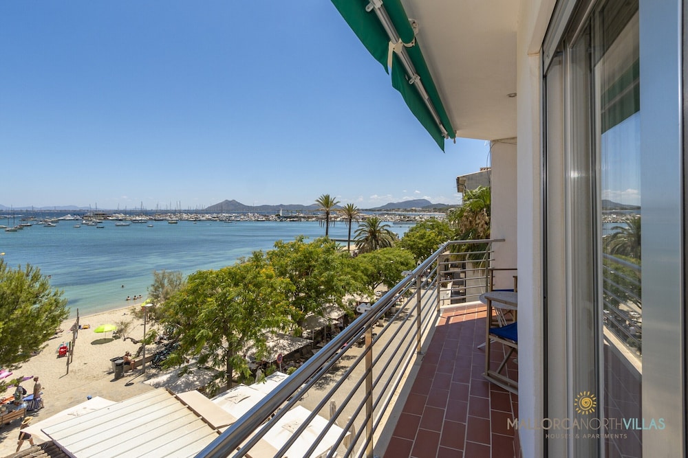 Apartment in Port de Pollenca by the Beach
