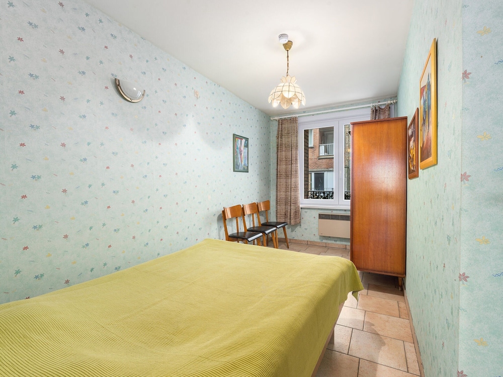Apartment by Seafront and Casino