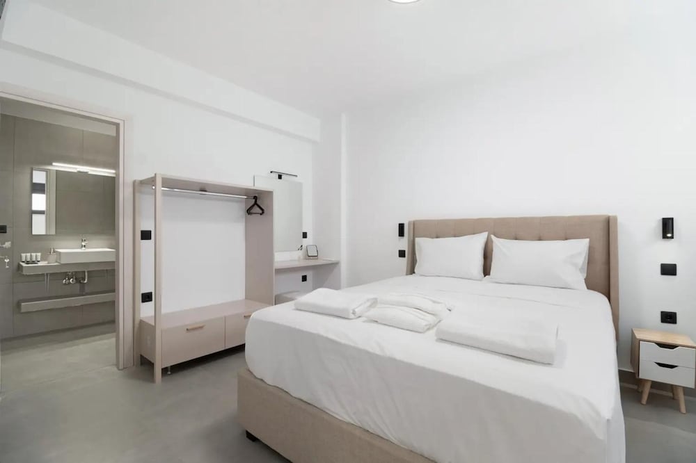 Villa Andria With 5 Bedrooms and 5 Bathrooms