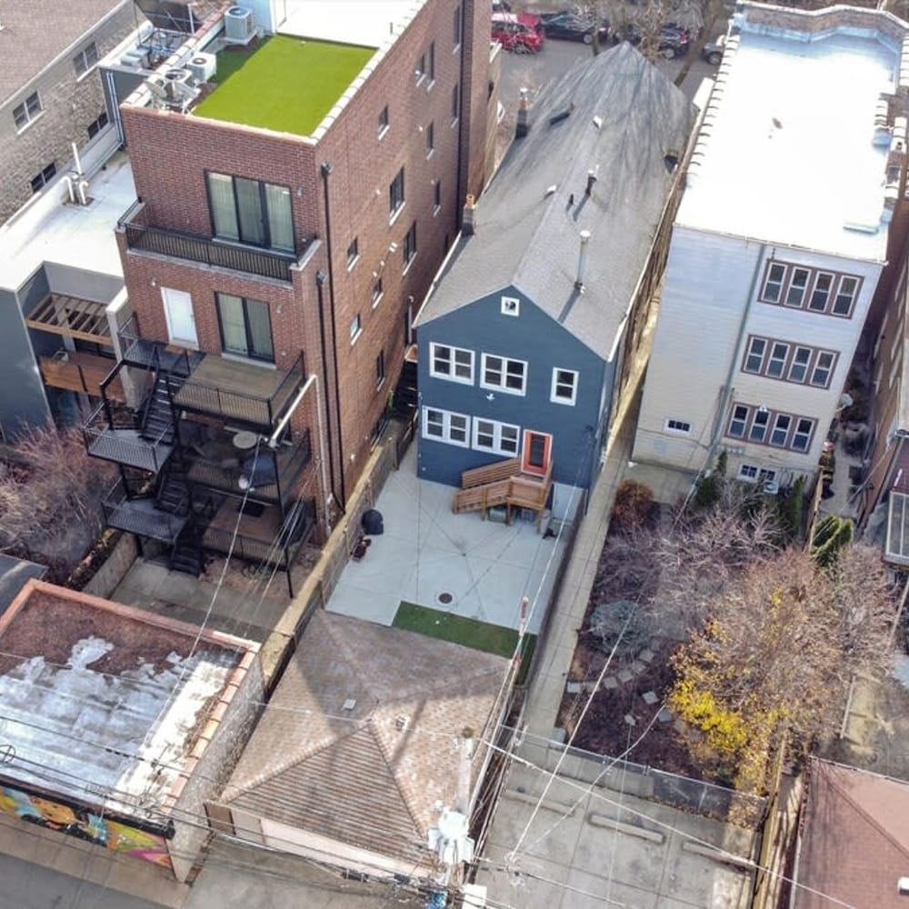 Beautiful Rental Unit in Chicago
