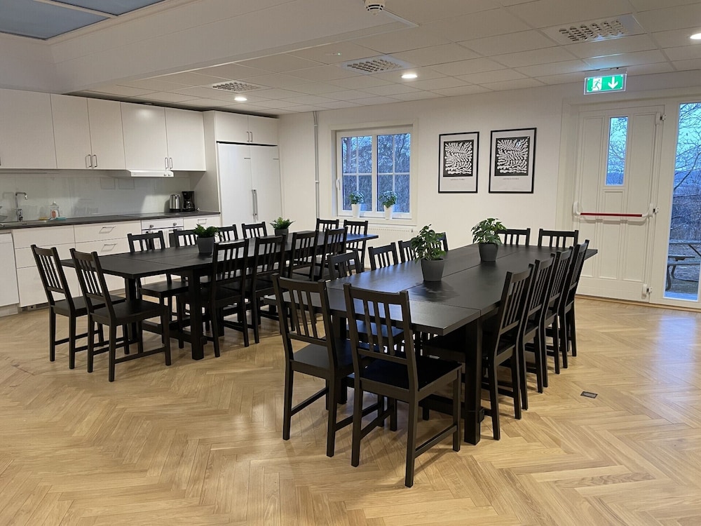 meeting & event spaces