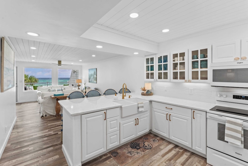 Beachfront Panama City Beach Stay With Gulf Views, Balconies, a King Suite, two Queens, and Twin Nook for 8 Guests The Shores Townhome by Avantstay