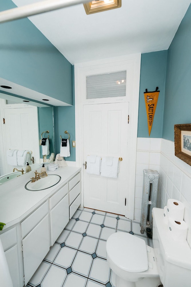 Ellerbeck Mansion Bed & Breakfast