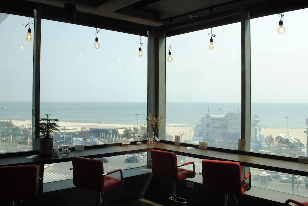 MoonDong's Hostel