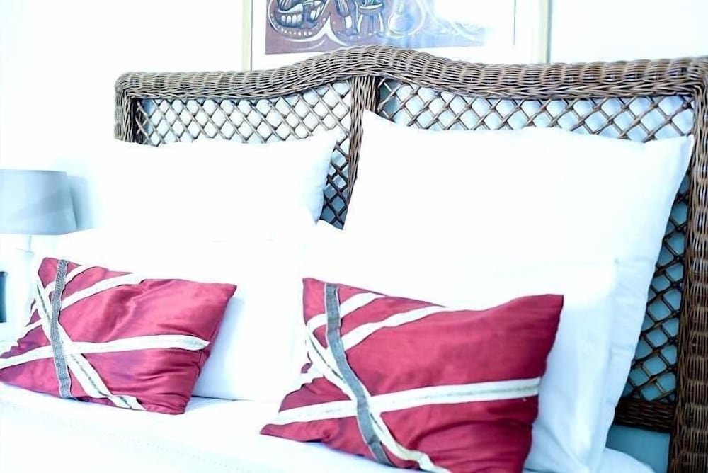 Mizizi House of Sandton Bed & Breakfast