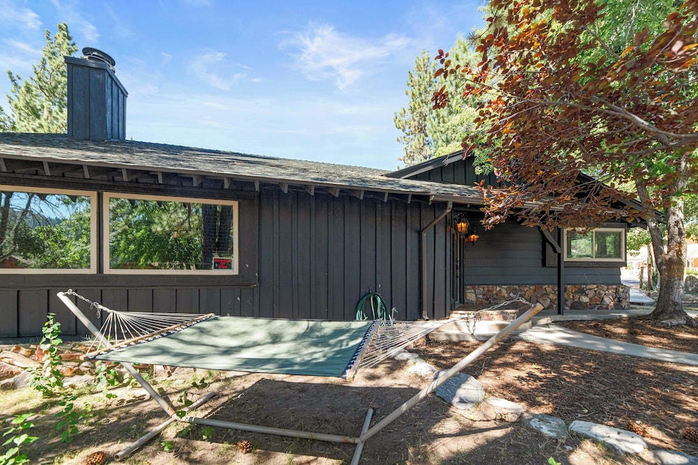 Fox & Swan Chalet