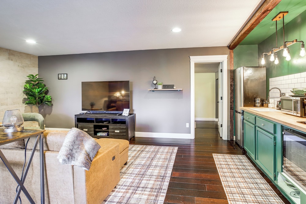 Commuter-friendly Vancouver Rental w/ Yard