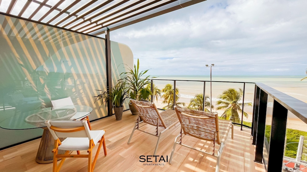 Edition - by Setai Apartaments