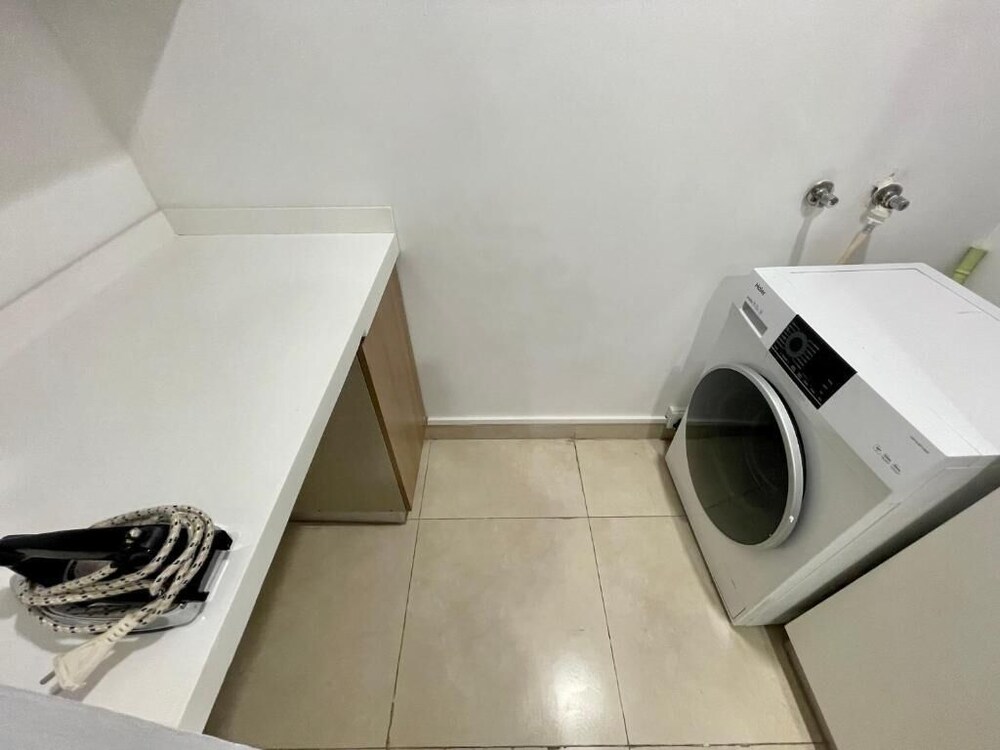 Air Reside Residency Apartment