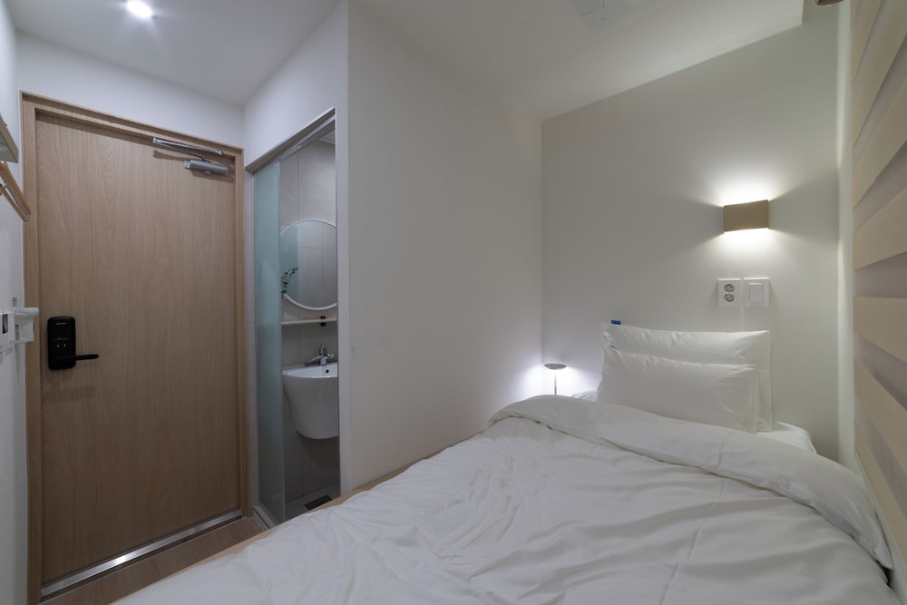 Hi Seoul Hostel Myungdong Central
