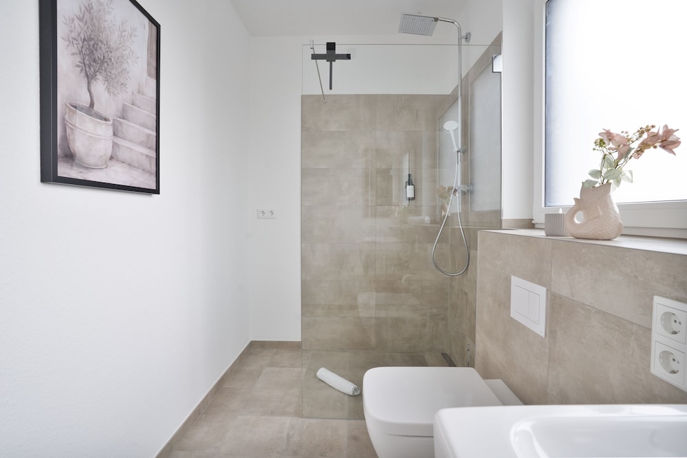 Premium Apartments I home2share