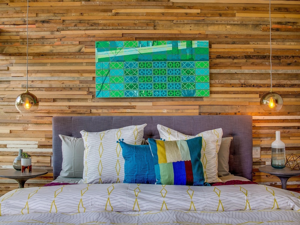 Palm Springs Vacations - West Elm House 2017: The Alexander - Property Image 32