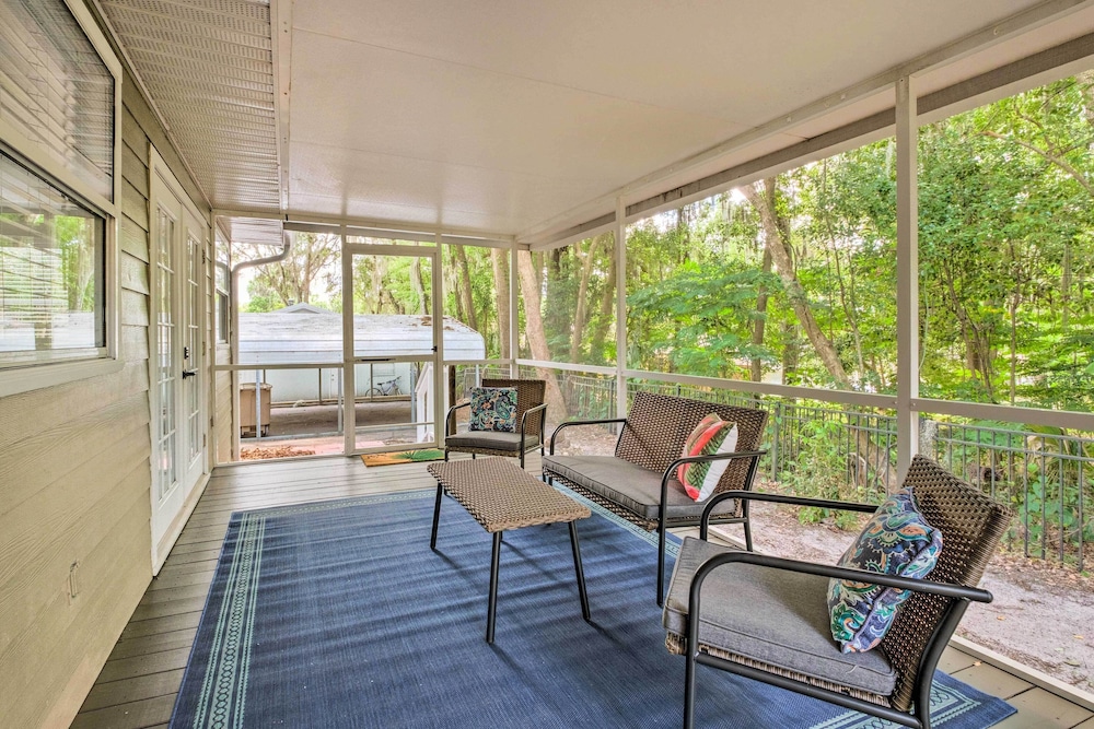 Ocala Vacations - Cozy Ocala Home w/ Porch < 1 Mi to Downtown! - Property Image 9