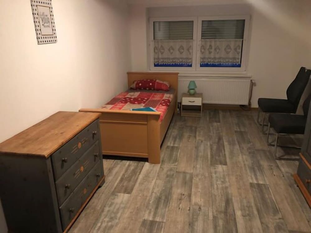 Boardinghouse Elvira Schrimpf view 5