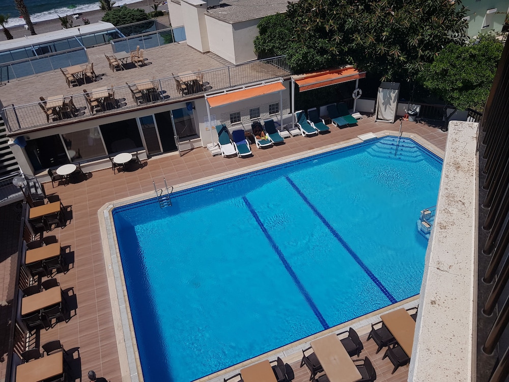 Malhun Otel - Image 19