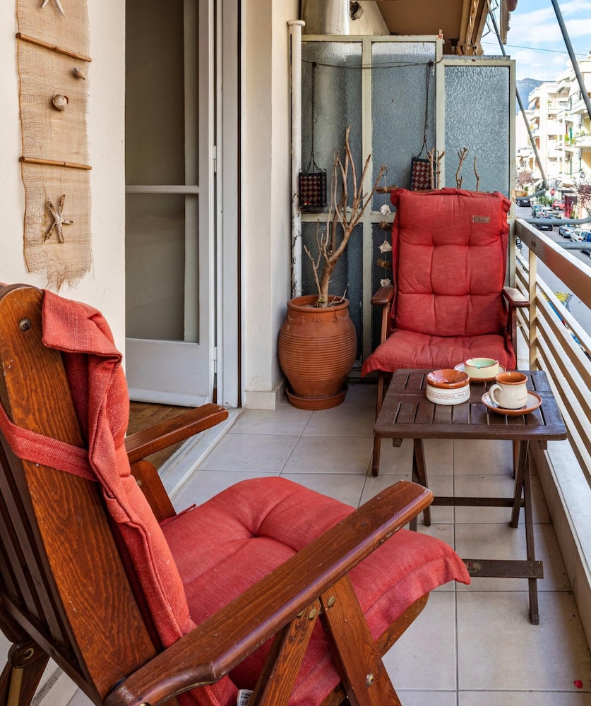 Melina s Central Flat 5min to the Beach