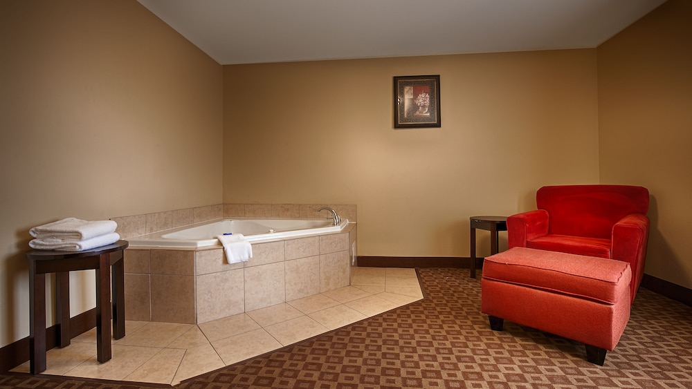 Best Western Plus Deridder Inn  Suites - Property Image 5