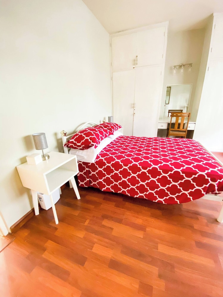 Stylish One-bedroom Apartment in Secure Compound, Port of Spain