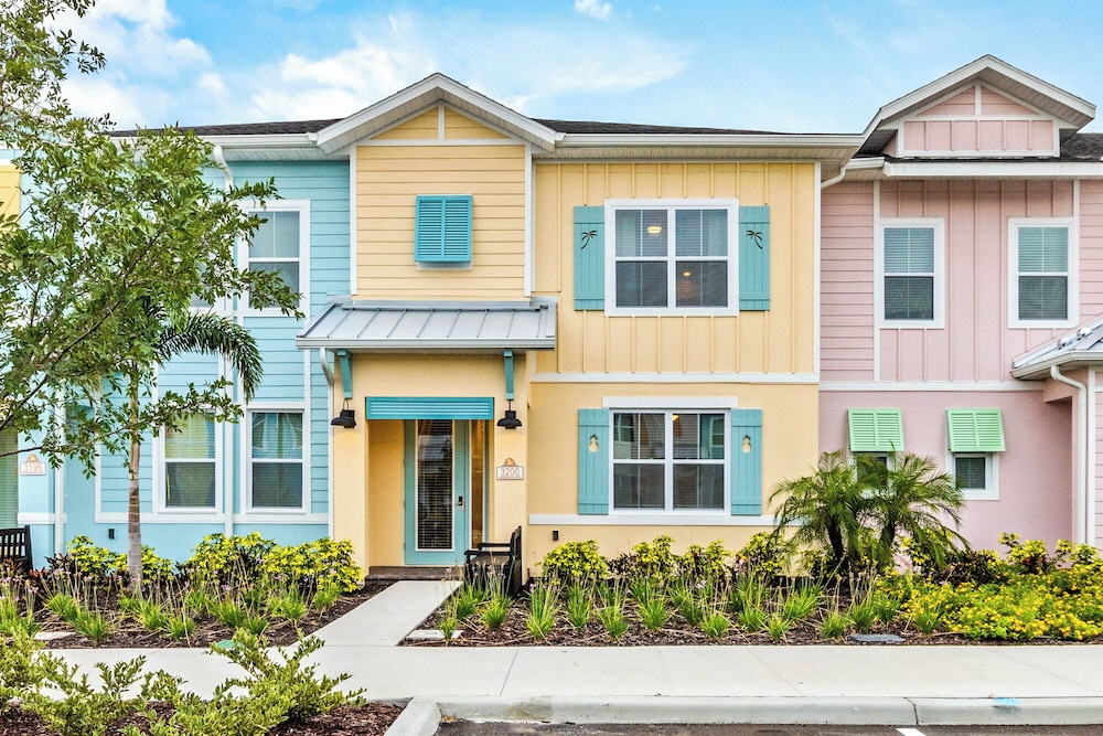 Sunny Daze at Margaritaville - Image 1