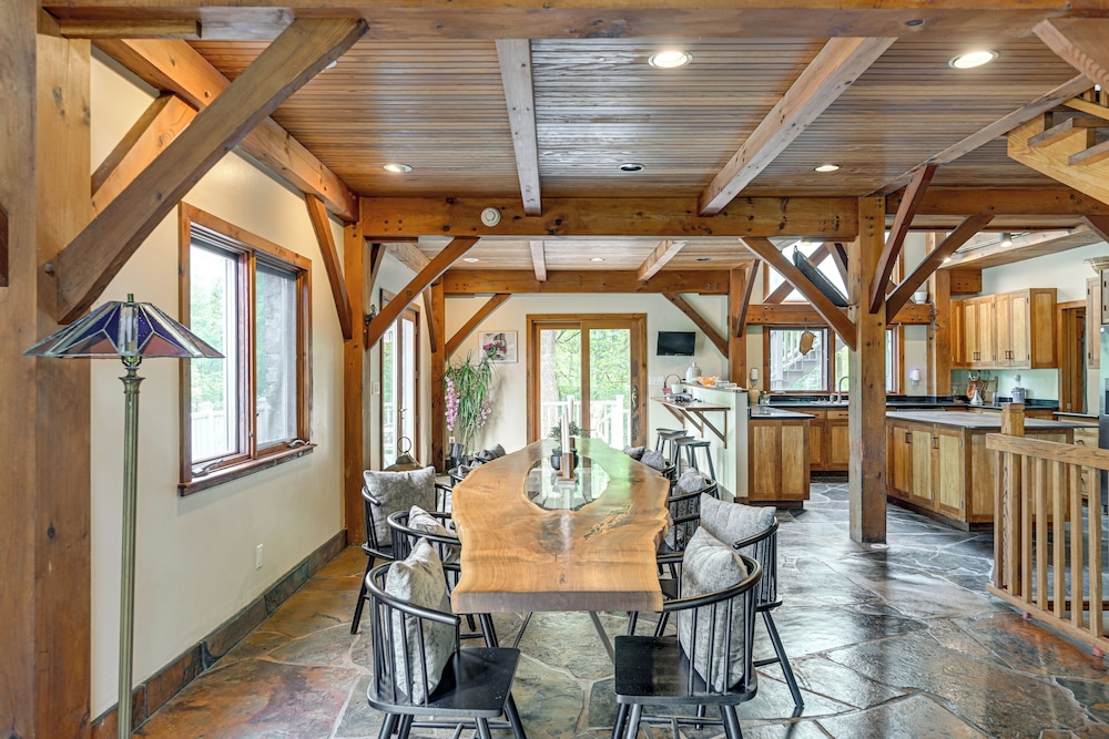 Riverfront Hudson Valley Gem w/ Beach Access!