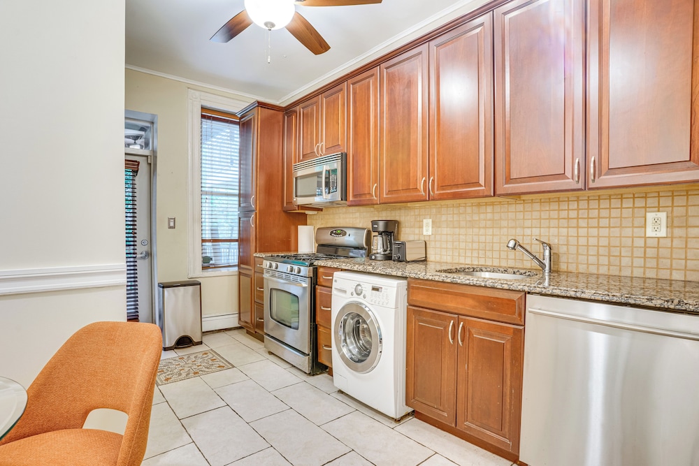 Walk to Washington St: Hoboken Apt w/ Balcony!