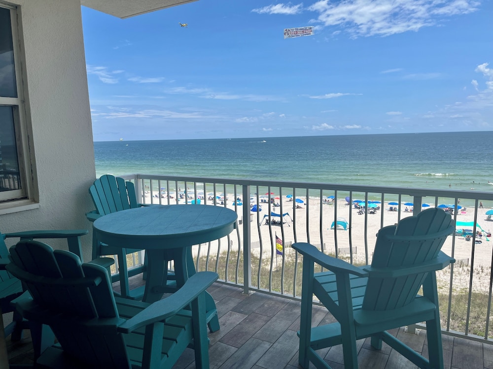 Emerald Key by Southern Vacation Rentals