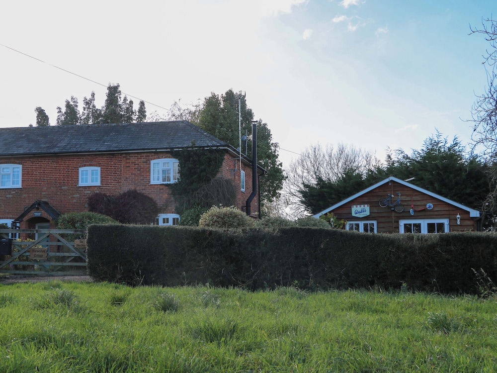 Horseshoe Cottage