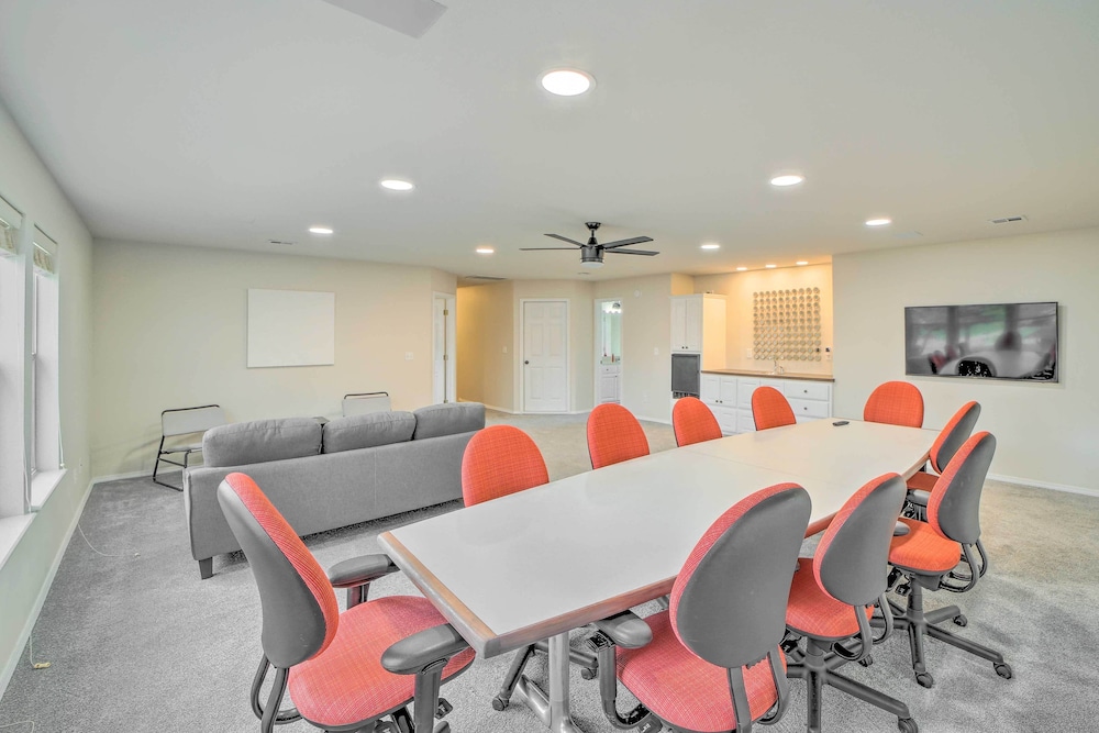 meeting & event spaces