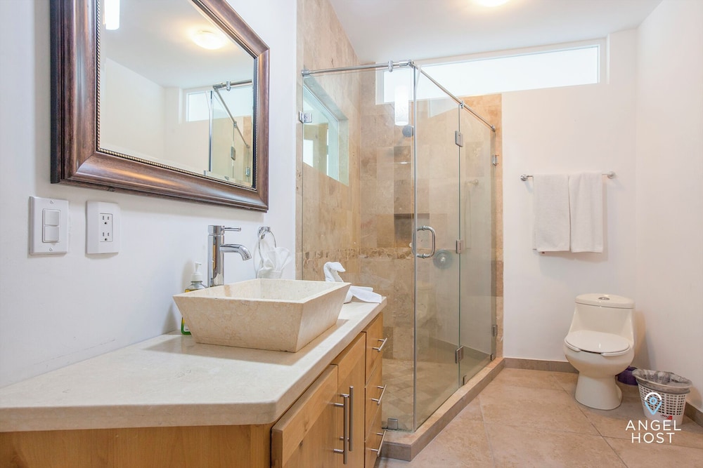 Ocean View Condos with Pool Onsite view 3