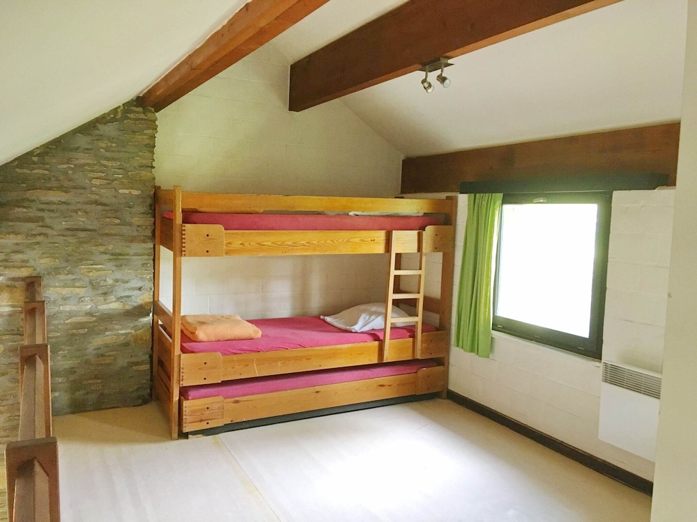 Nicely Furnished Bungalow with Fireplace near Maas view 3