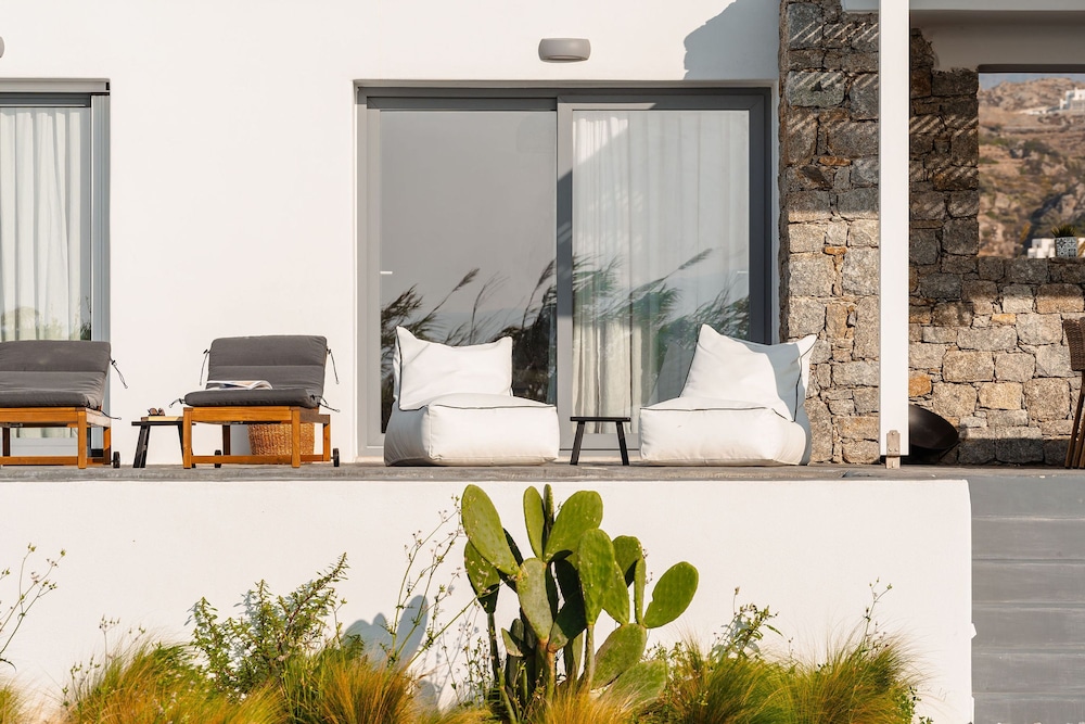Maison Solea Plaka With 3 Bedrooms and 3 Bathrooms