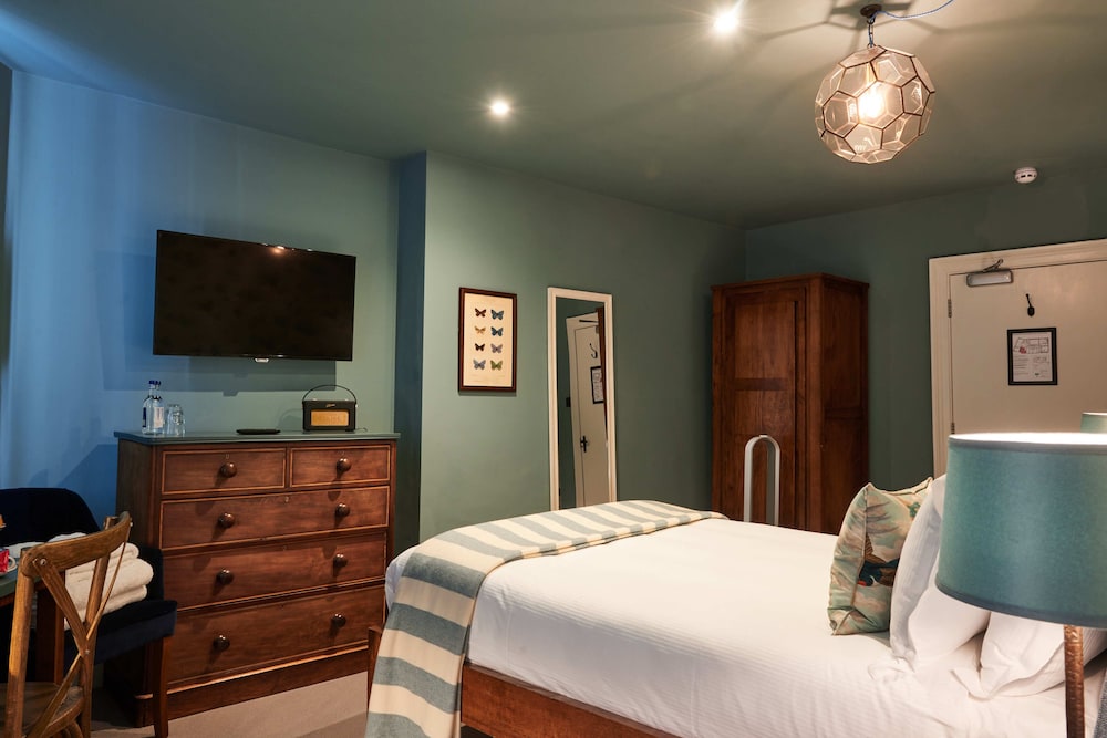 Woodstock Vacations - Kings Arms Hotel - Property Image 33