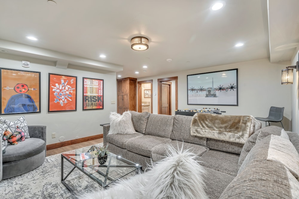 The Peak At Town Lift 3 Bedroom Home