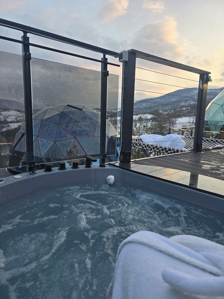 Bubble Sky Villas