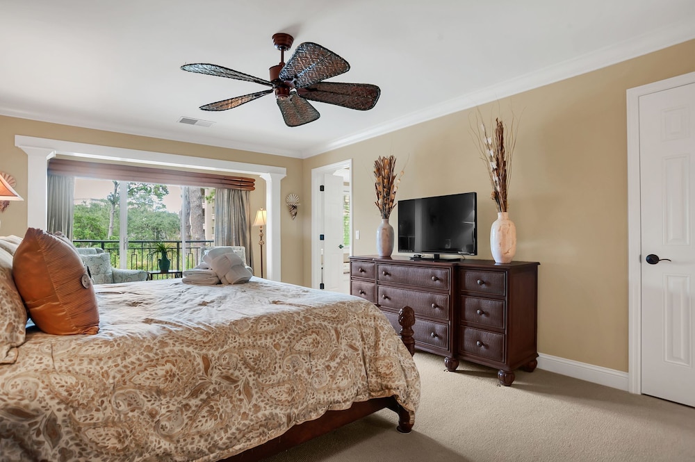 1112 Harbour South Club Villa at The Sea Pines Resort