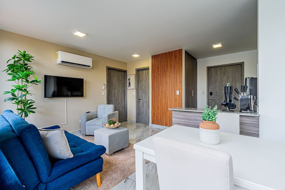 w Sophisticated 1BR w High-rise View in Calle 50