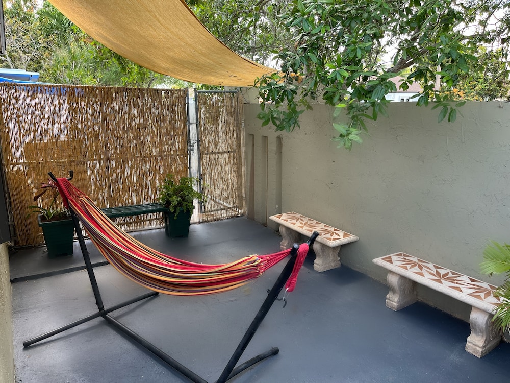 Amazing & cozy Duplex near Zoo Miami