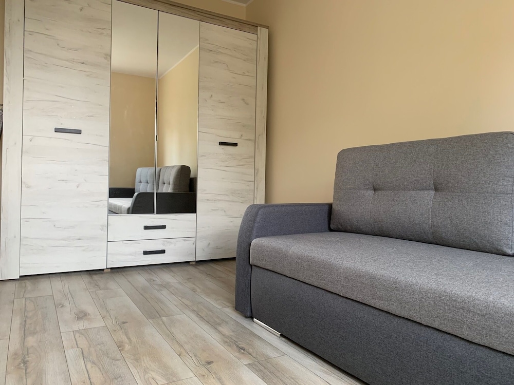 Claudia Q4Apartments -2 min to the beach view 5