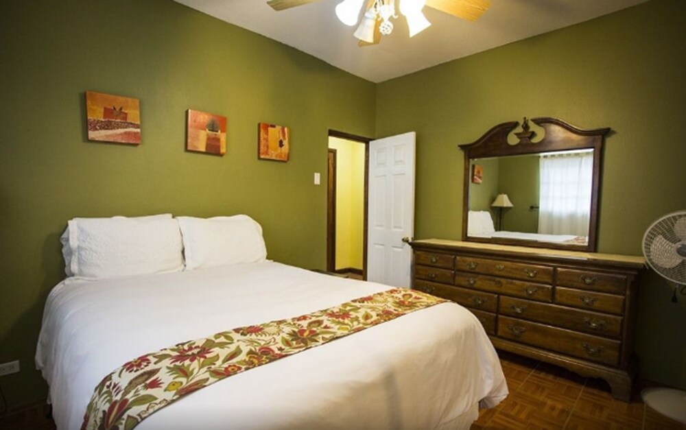 Casa Belize view 2